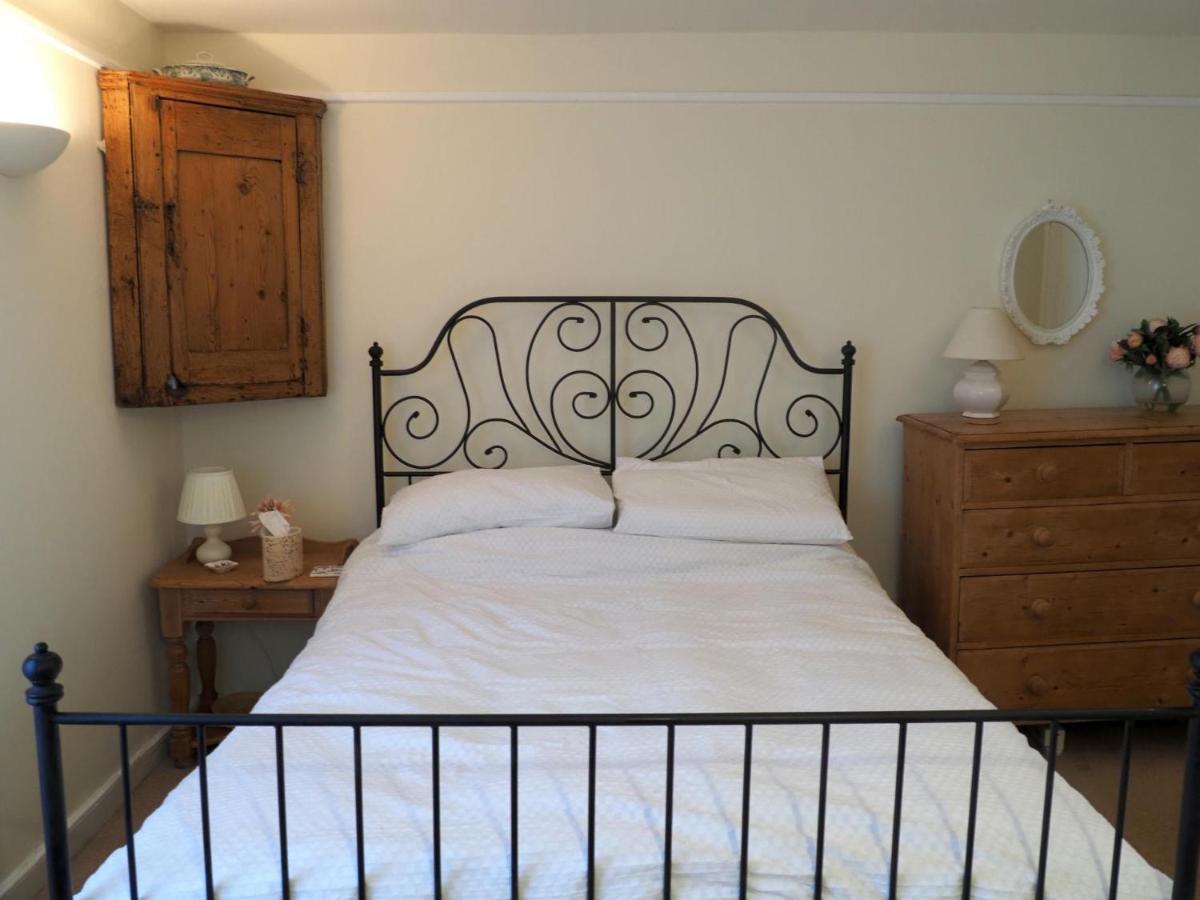 Charming Cottage In The Heart Of Sherborne Sherborne  Exterior foto